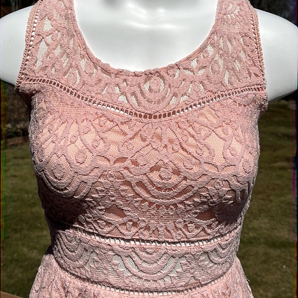 Trixxi romantic lace skater dress 3 - Picture 2 of 9